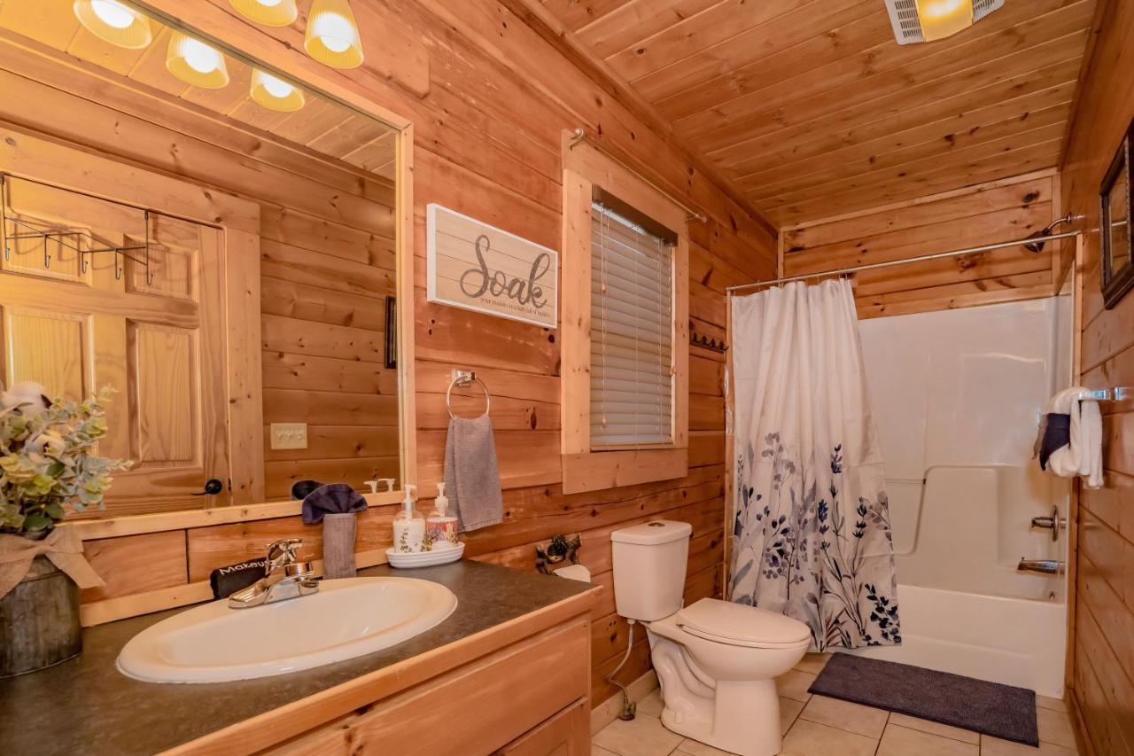*Family Friendly Cabin Near Dollywood! Pigeon Forge Exteriör bild